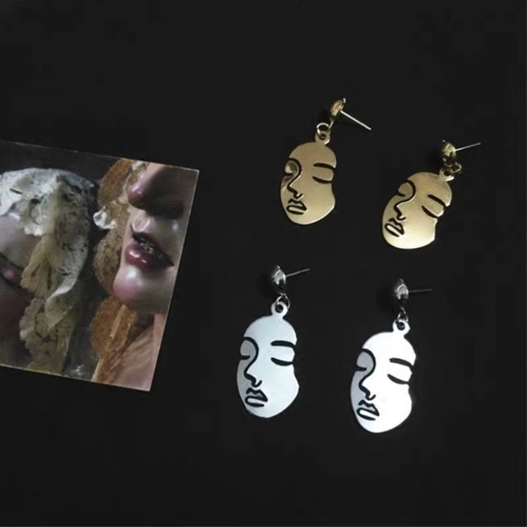 Art Feminist Drop Earring - Picture 5 of 8